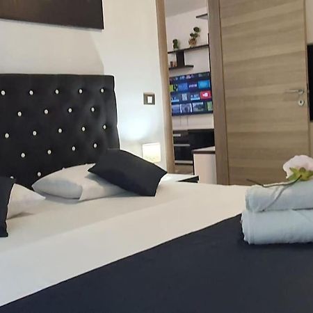 Năvodari Alezzy Reasort Luxury Apartment 81 Prima Linie La Mare מראה חיצוני תמונה