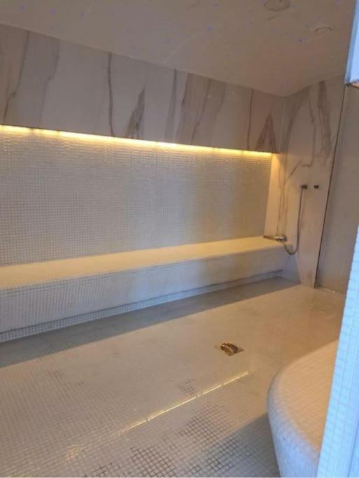 Năvodari Alezzy Reasort Luxury Apartment 81 Prima Linie La Mare מראה חיצוני תמונה