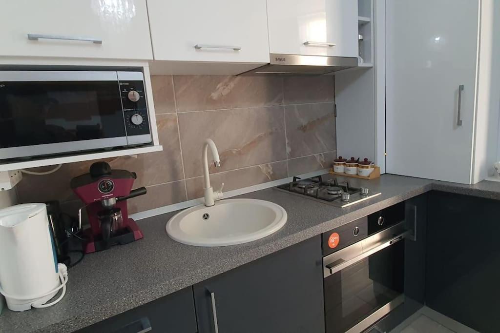 Năvodari Alezzy Reasort Luxury Apartment 81 Prima Linie La Mare מראה חיצוני תמונה