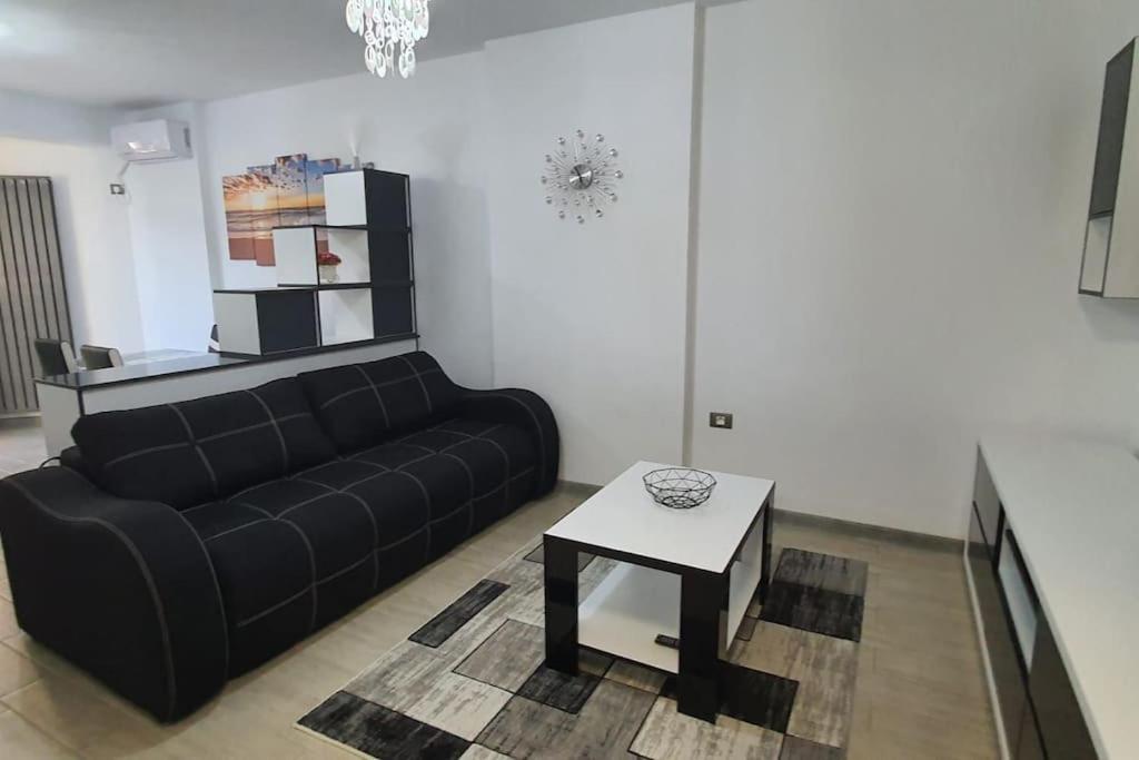 Năvodari Alezzy Reasort Luxury Apartment 81 Prima Linie La Mare מראה חיצוני תמונה